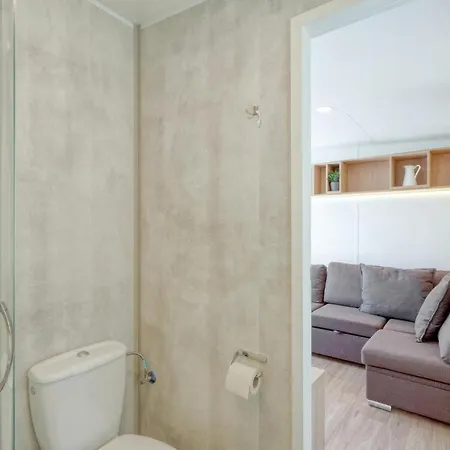 Tiny Haus 28 Am Brombachsee Holiday home Pleinfeld